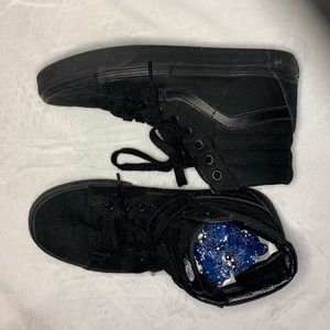 🖤 Black high top old skool vans 🖤